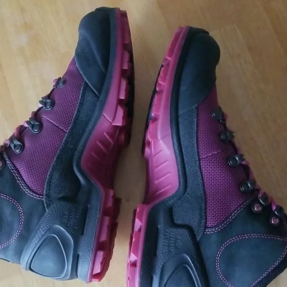 ECCO Biom Gore-Tex Terrain Akka Waterproof Hiking Shoes - Picture 7 of 13